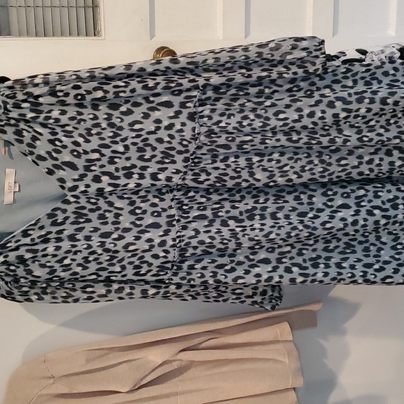 LOFT Dresses & Skirts - Loft dress